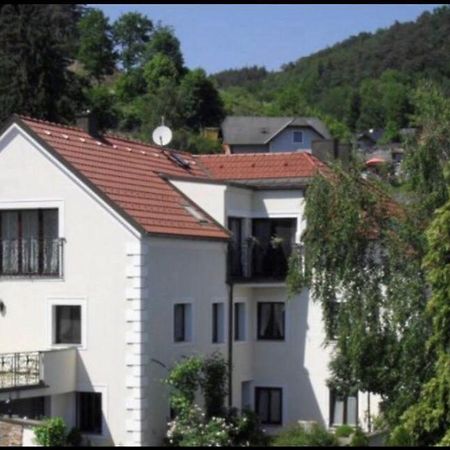 Pension Artstetten Екстериор снимка